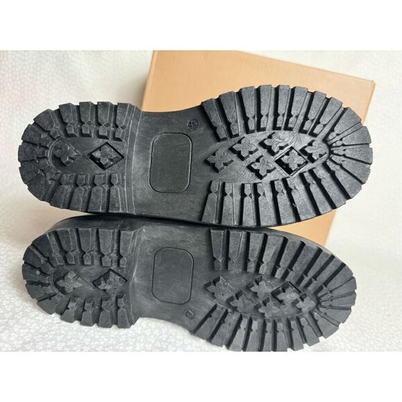 REGAZZA GIRLS BOOTS SIZE 4 LACE UP COMBAT Boots in BLACK - Picture 8 of 10